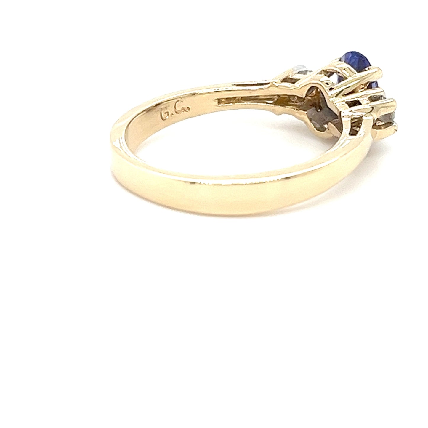 14K Yellow Gold Ring w/ Tanzanite + 2x Diamonds; 0.10CTW; Size 6; 3.0g