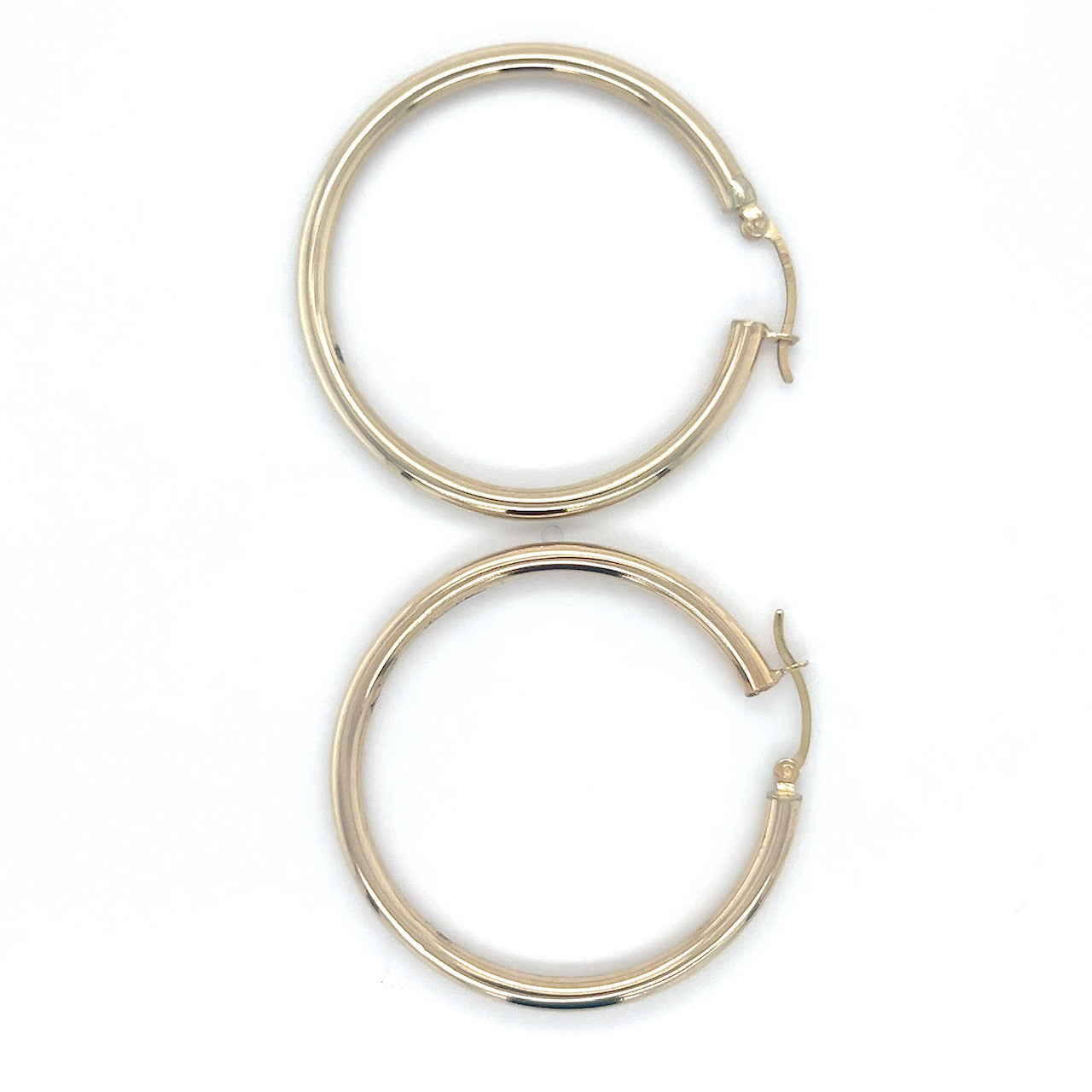 10K Yellow Gold Hoop Earrings; 2DWT; 3.2g