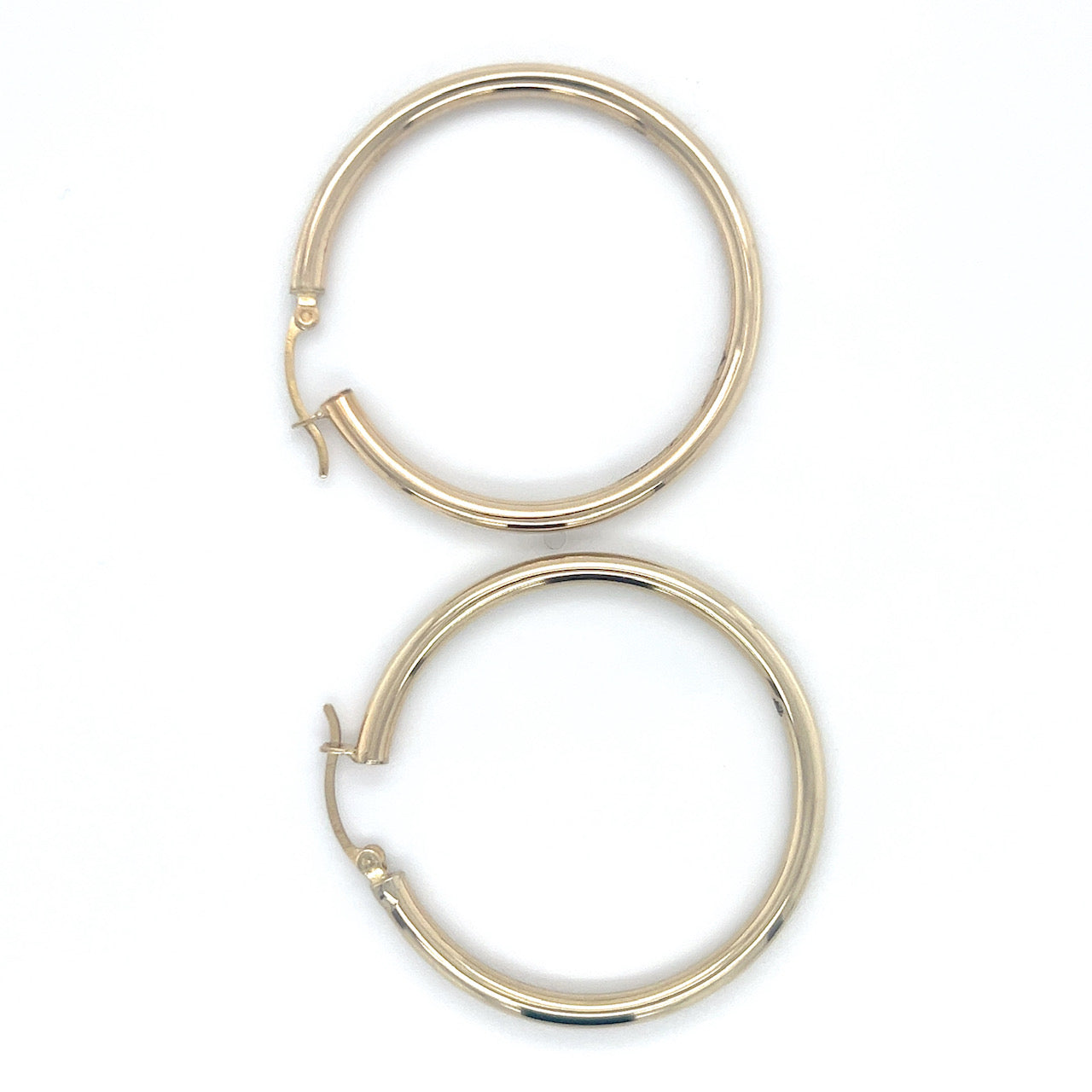 10K Yellow Gold Hoop Earrings; 2DWT; 3.2g