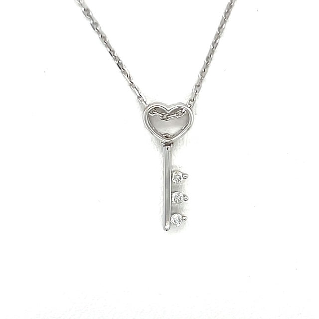 14K White Gold Key Pendant on 18" Chain Necklace