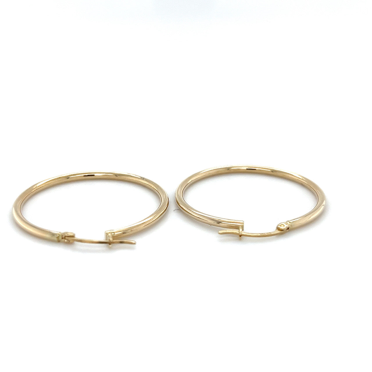 10K Yellow Gold Hoop Earrings; 1.4DWT; 2.2g