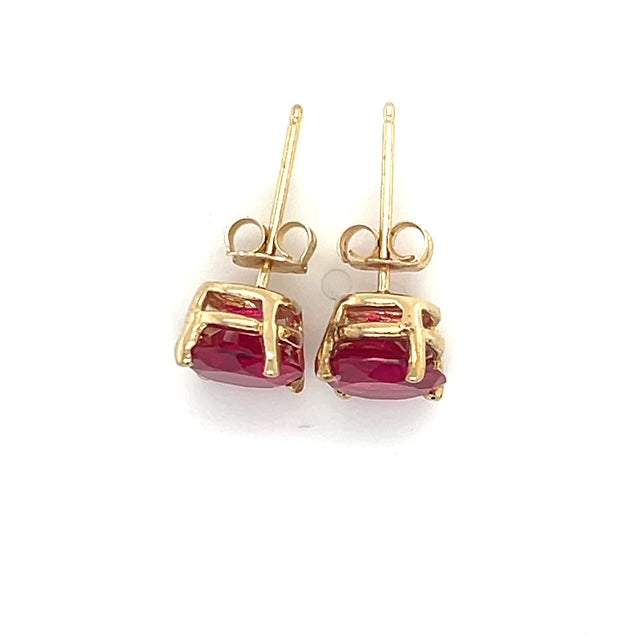14K Yellow Gold Red Stone Stud Earrings; 1.5DWT; 2.3g
