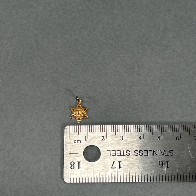 14K Yellow Gold Star of David Pendant; 0.3DWT; 0.4g