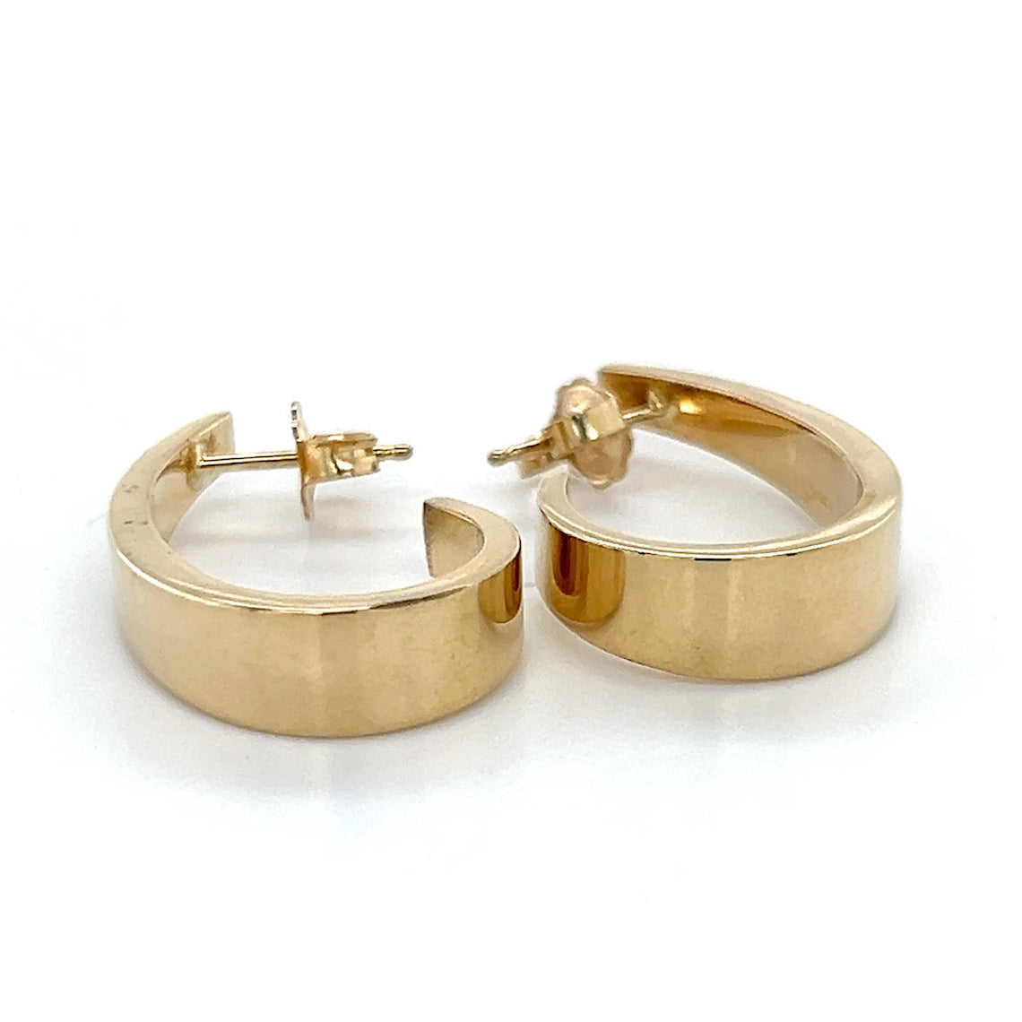 14K Yellow Gold C Shaped Earrings; 1.7DWT; 2.6g