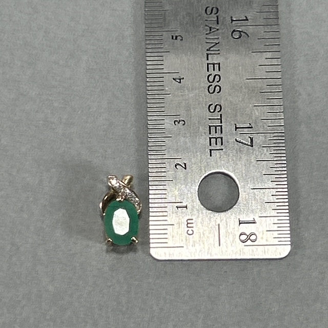 14K Yellow Gold Diamond Emerald Pendant; 2.2g