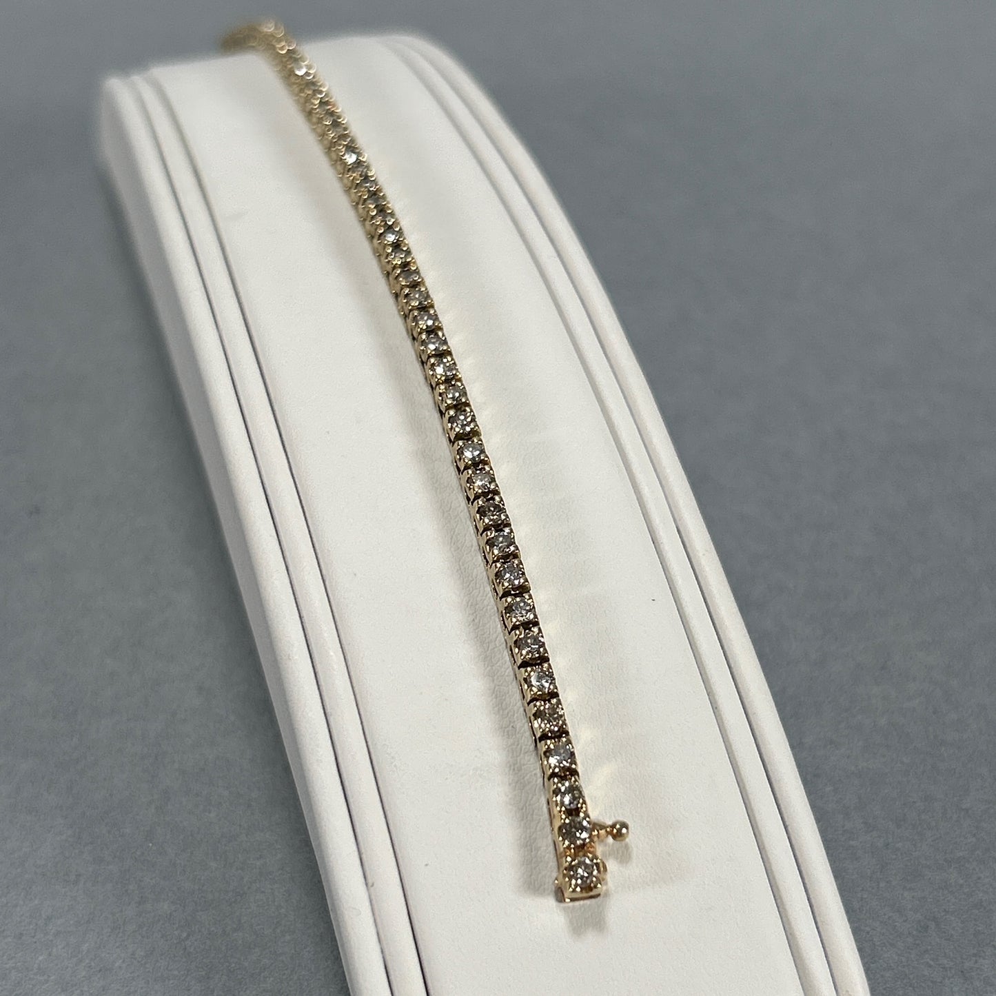 14K Yellow Gold Diamond 7.2" Bracelet; 2.75CTW; 12.6g