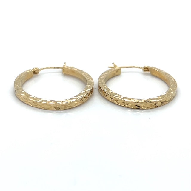 14K yellow Gold Hoop Earrings; 1.7DWT; 2.6g