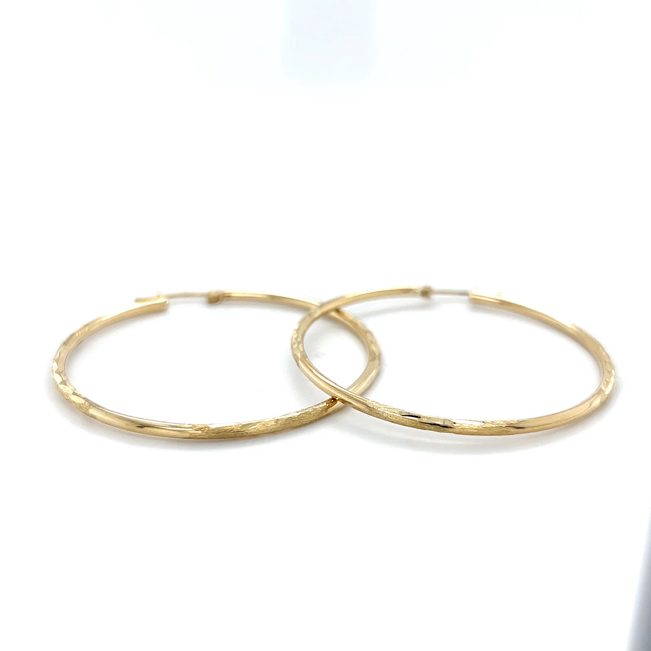 10K Yellow Gold Hoop Earrings; 1.9DWT; 2.9g