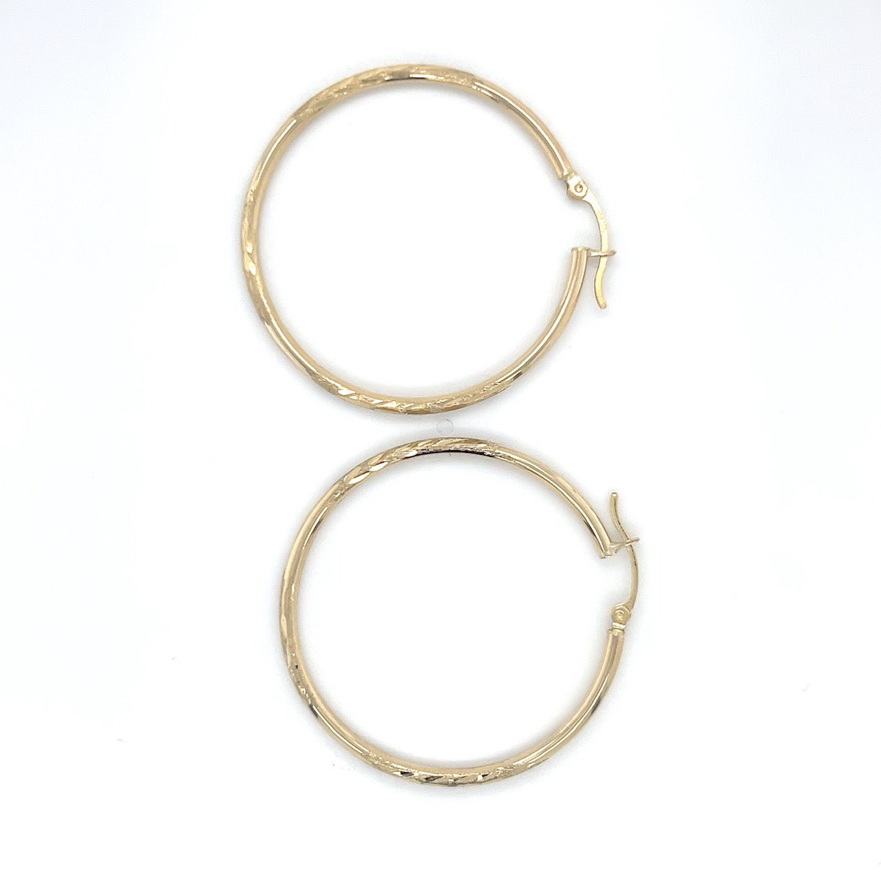 10K Yellow Gold Hoop Earrings; 1.5DWT; 2.4g