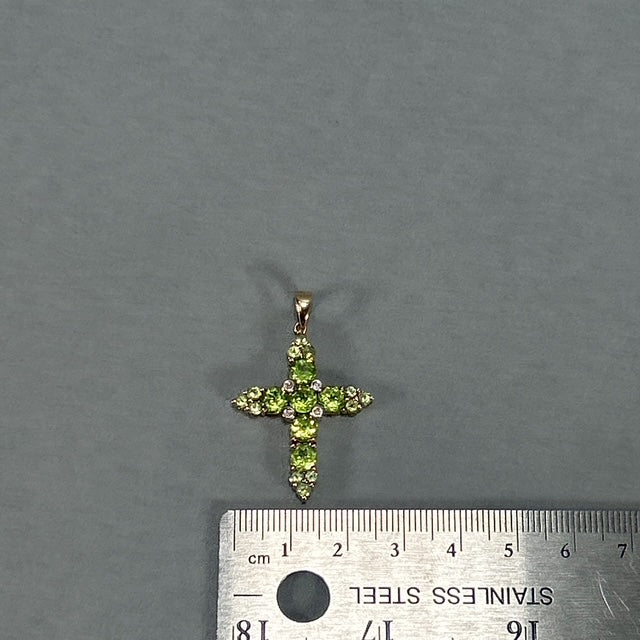 14K Yellow Gold Diamond Accent & Peridot Cross Pendant; 2.3DWT
