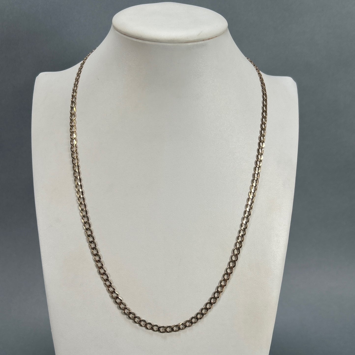 10K Yellow Gold 22.5" Curb Chain; 11.2g