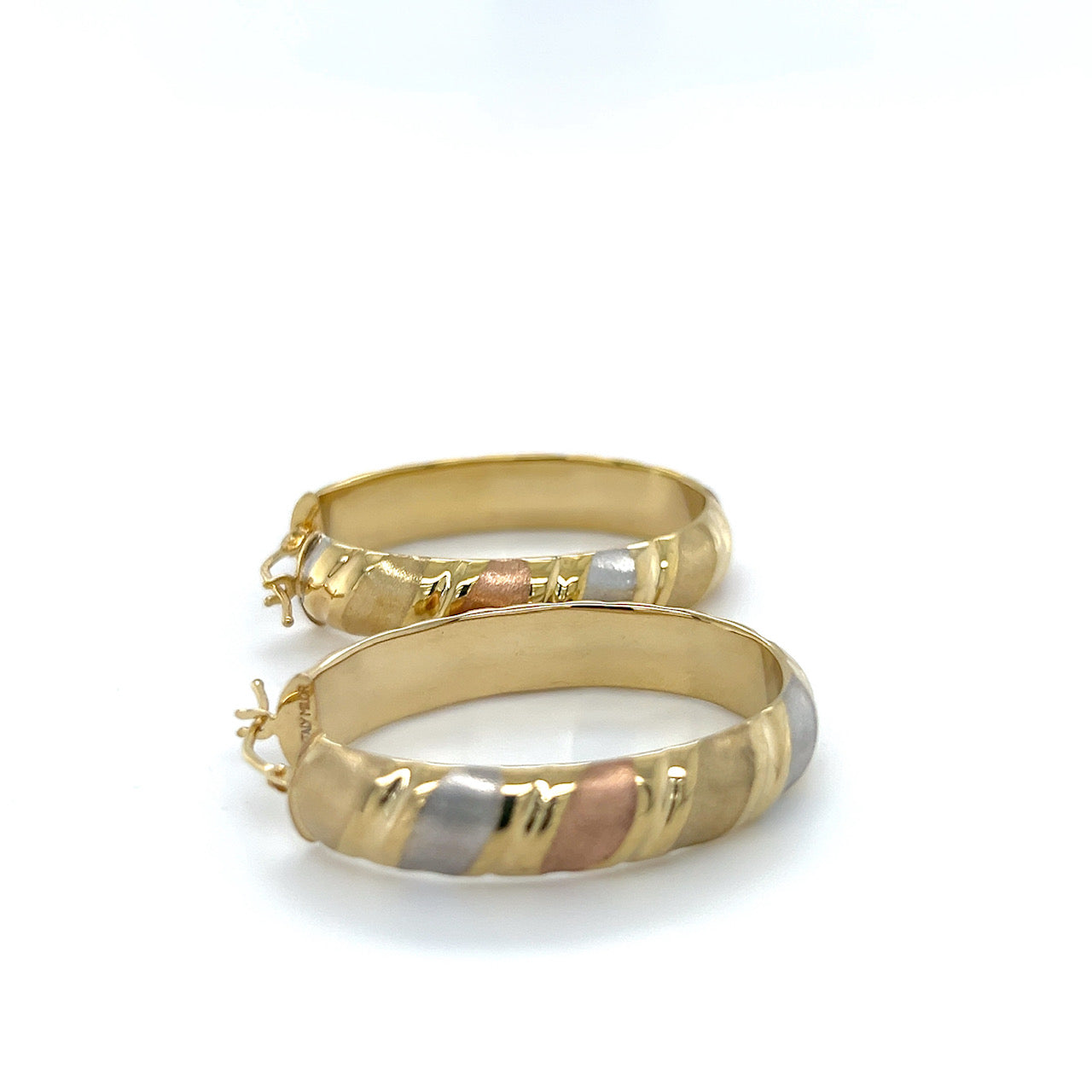 14K 3-Tone Gold Oval Hoop Earrings; 3.1DWT; 4.9g