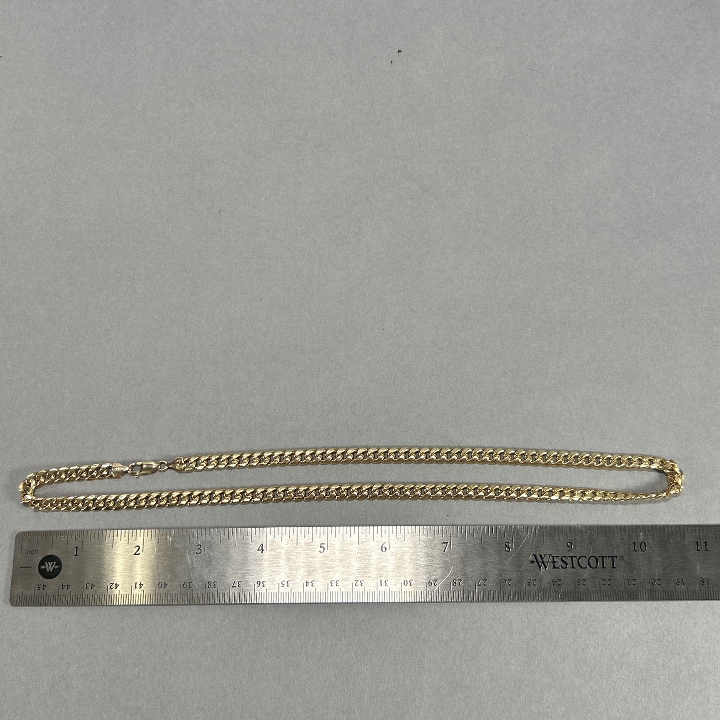 10K Yellow Gold 22" Curb Chain; 23.9g