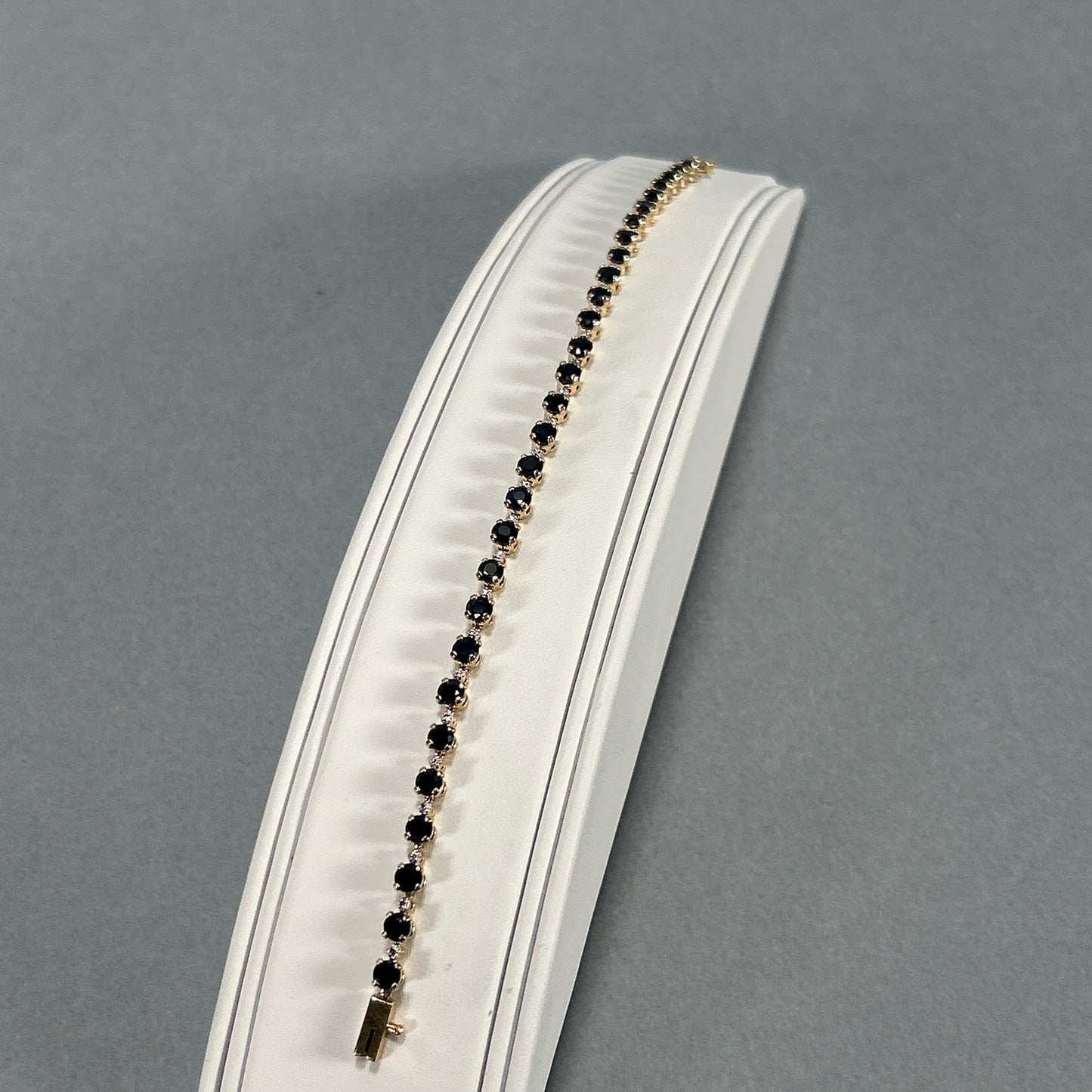 10K Yellow Gold Sapphire 7" Bracelet; 4.0DWT; 6.2g