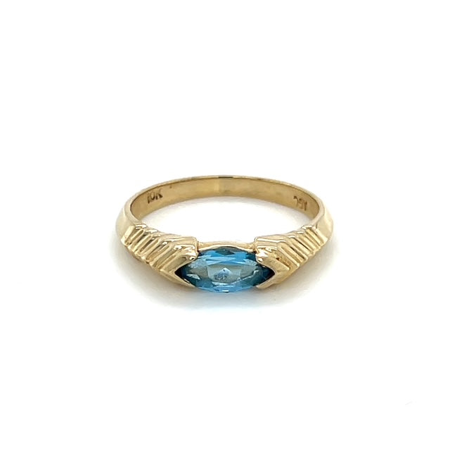 10K Yellow Gold Topaz Lady's Fashion Ring; 1.4DWT; Size 6.5