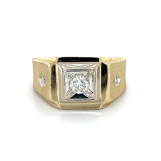 14K Yellow Gold Diamond Fashion Ring; 0.15CTW; Size 7