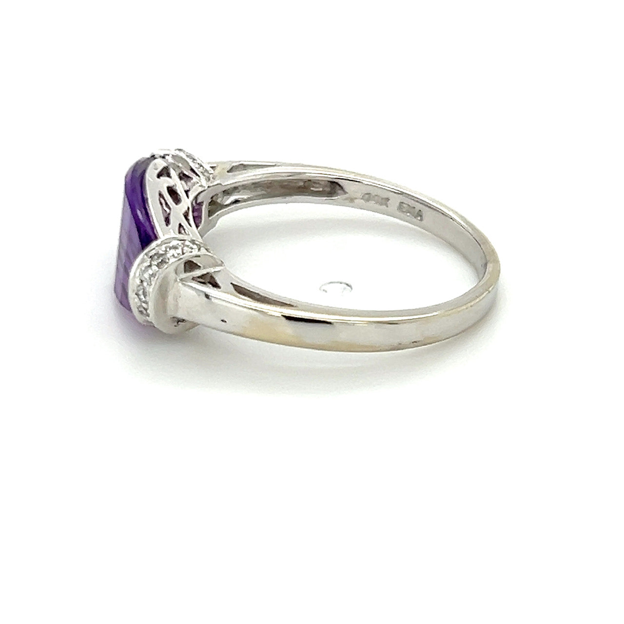 14K White Gold Diamond & Amethyst Lady's Ring; 0.10CTW; Size 7