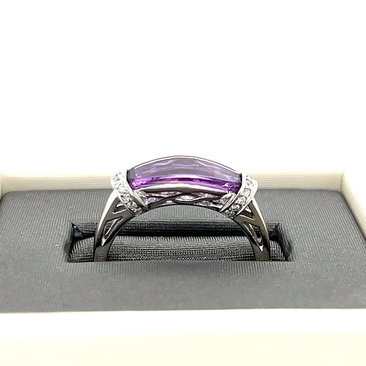 14K White Gold Diamond & Amethyst Lady's Ring; 0.10CTW; Size 7
