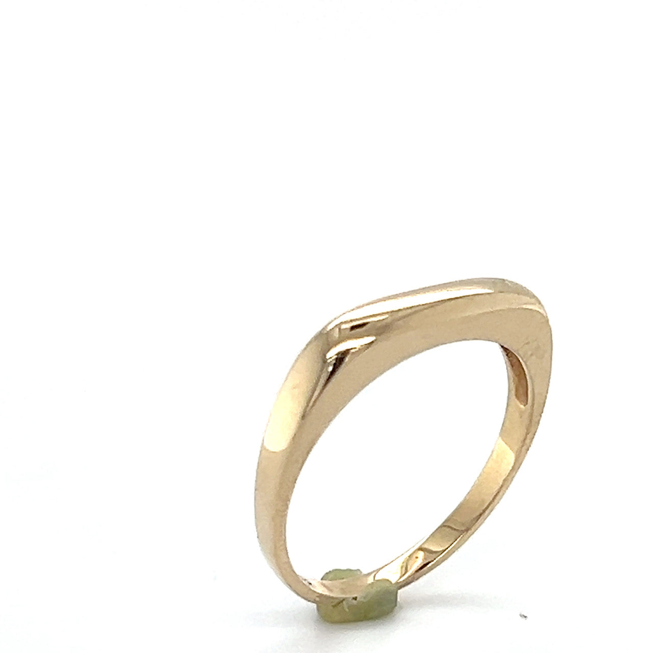 14K Yellow Gold Lady's Ring; 3.4g; Size 9