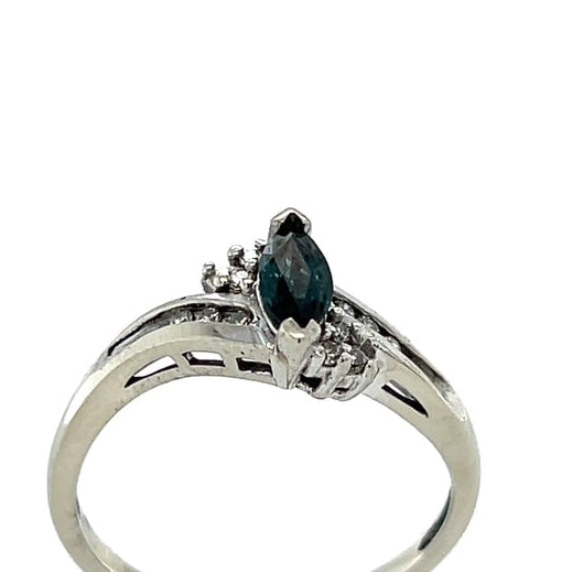 10K White Gold Diamond & Sapphire Lady's Ring; 0.5CTW; 2.5g; Size 9