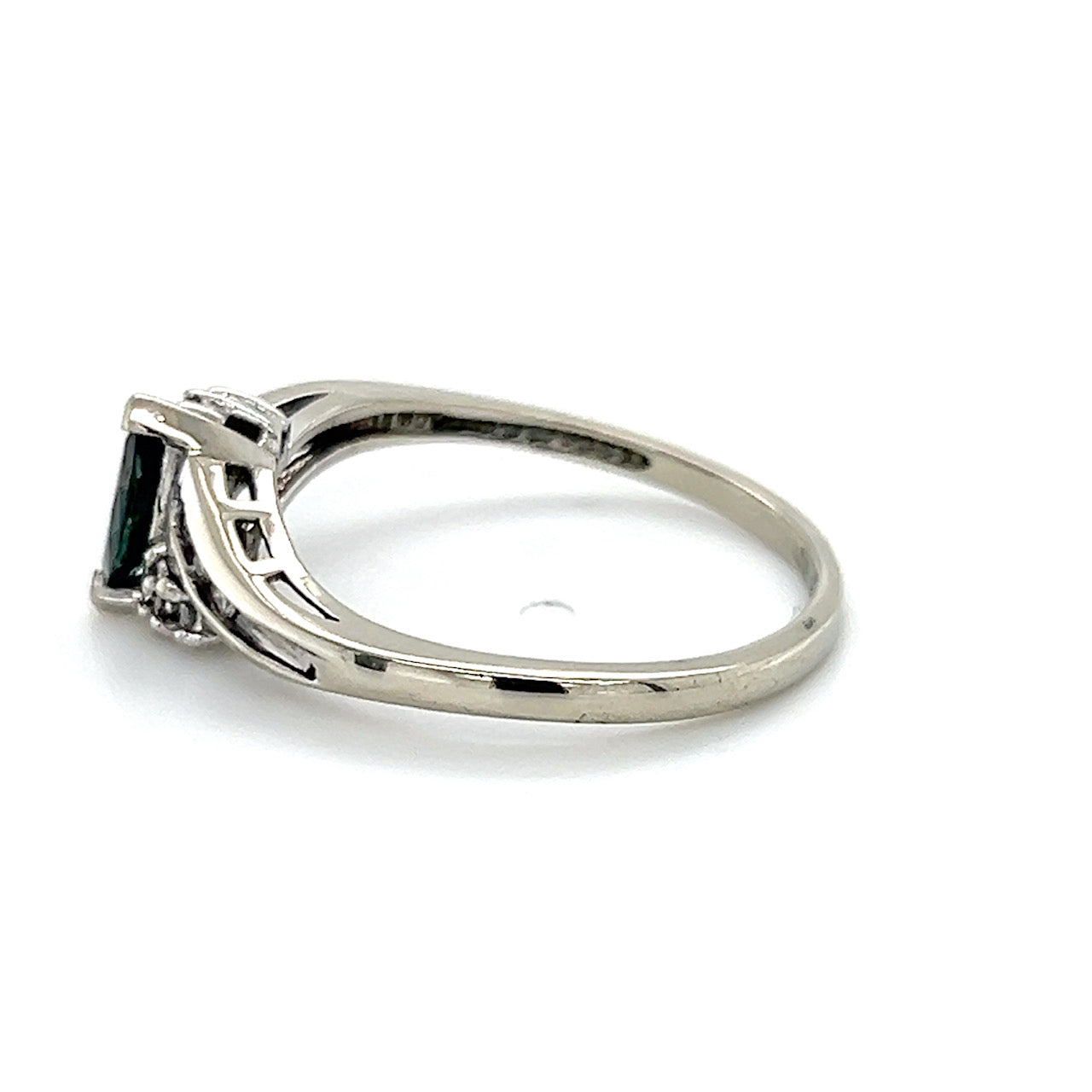 10K White Gold Diamond & Sapphire Lady's Ring; 0.5CTW; 2.5g; Size 9