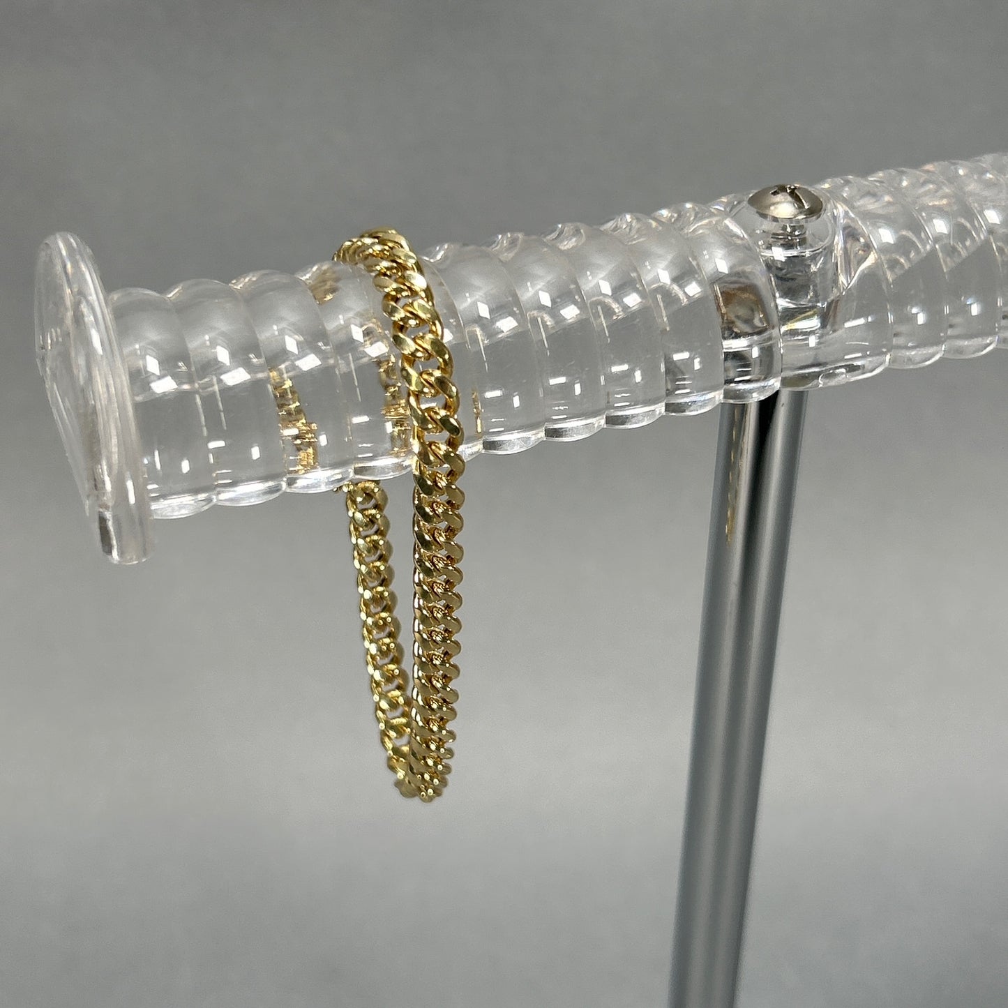 10K Yellow Gold 8.5" Cuban Link Bracelet; 7.2DWT; 11.2g