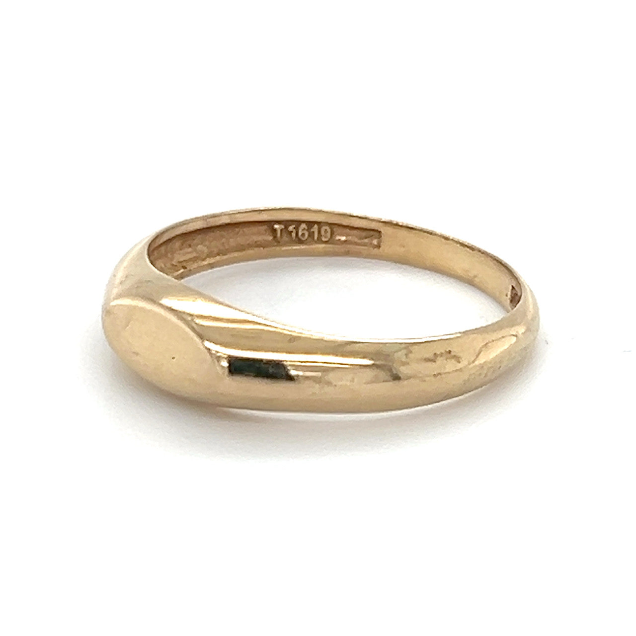 18K Yellow Gold Ring; 1.5DWT; 2.4g; Size 7.5