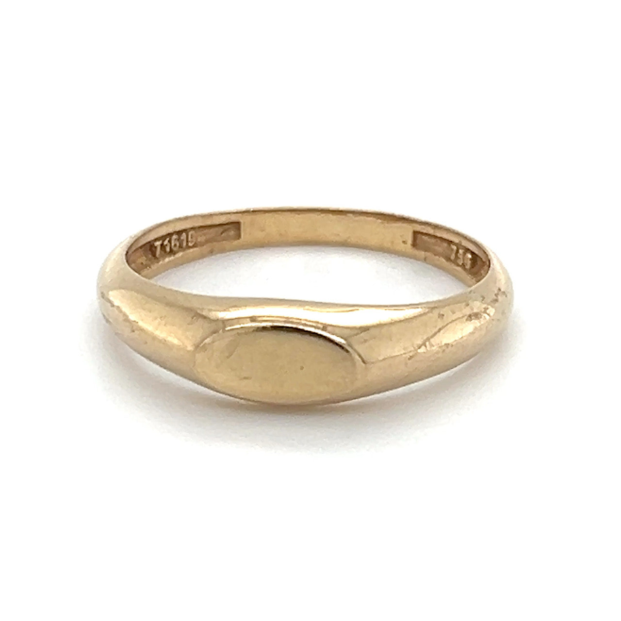 18K Yellow Gold Ring; 1.5DWT; 2.4g; Size 7.5