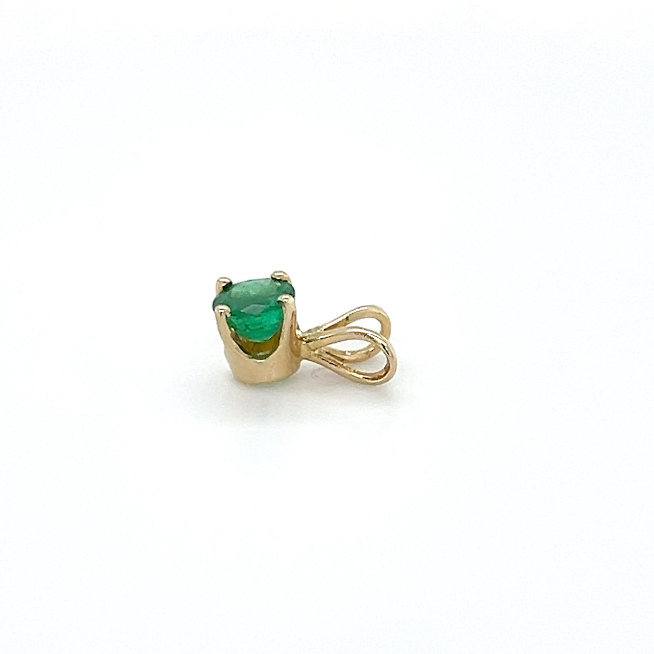 14K Yellow Gold Emerald Pendant; 0.4g