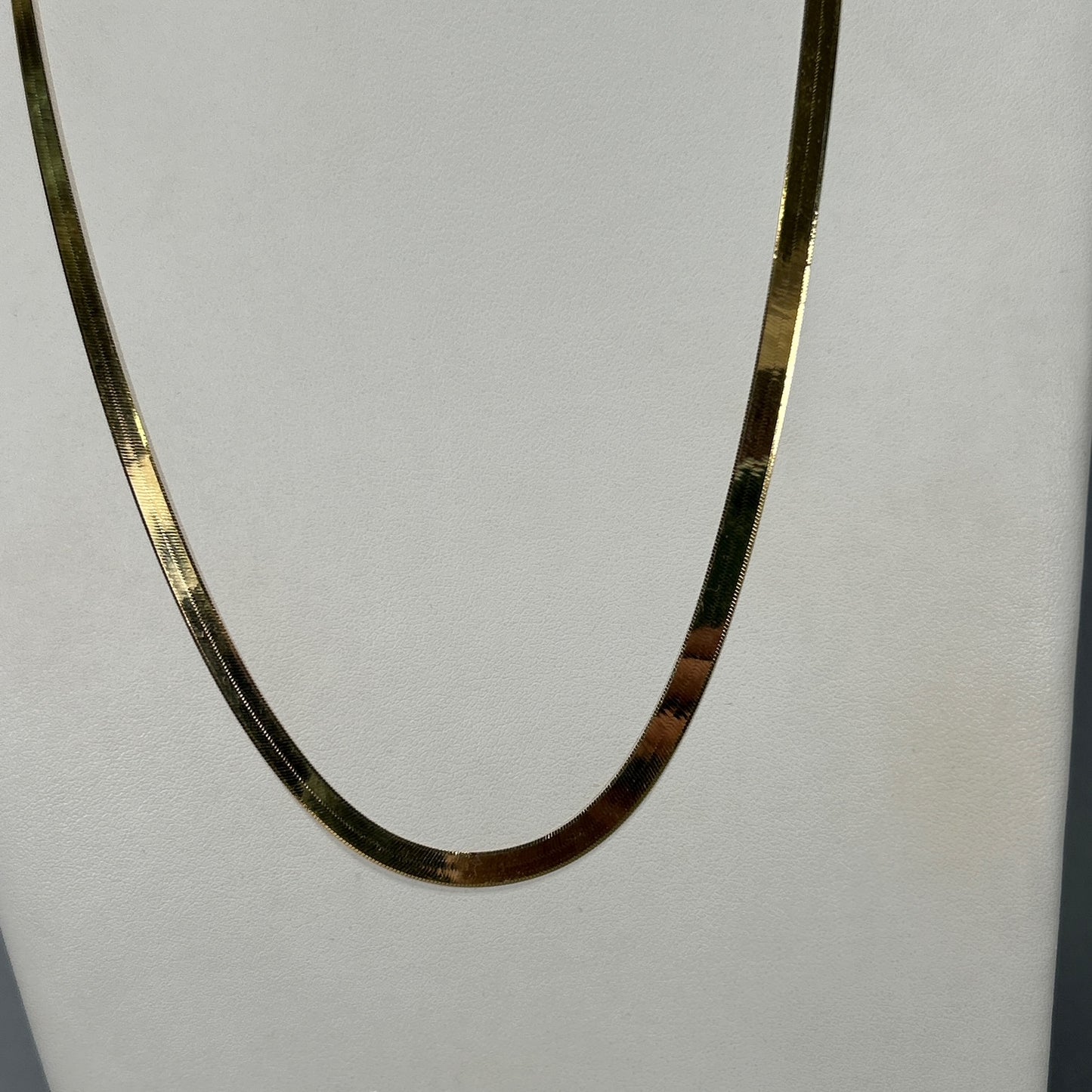 14K Yellow Gold 22" Herringbone Chain; 6.3DWT; 9.9g