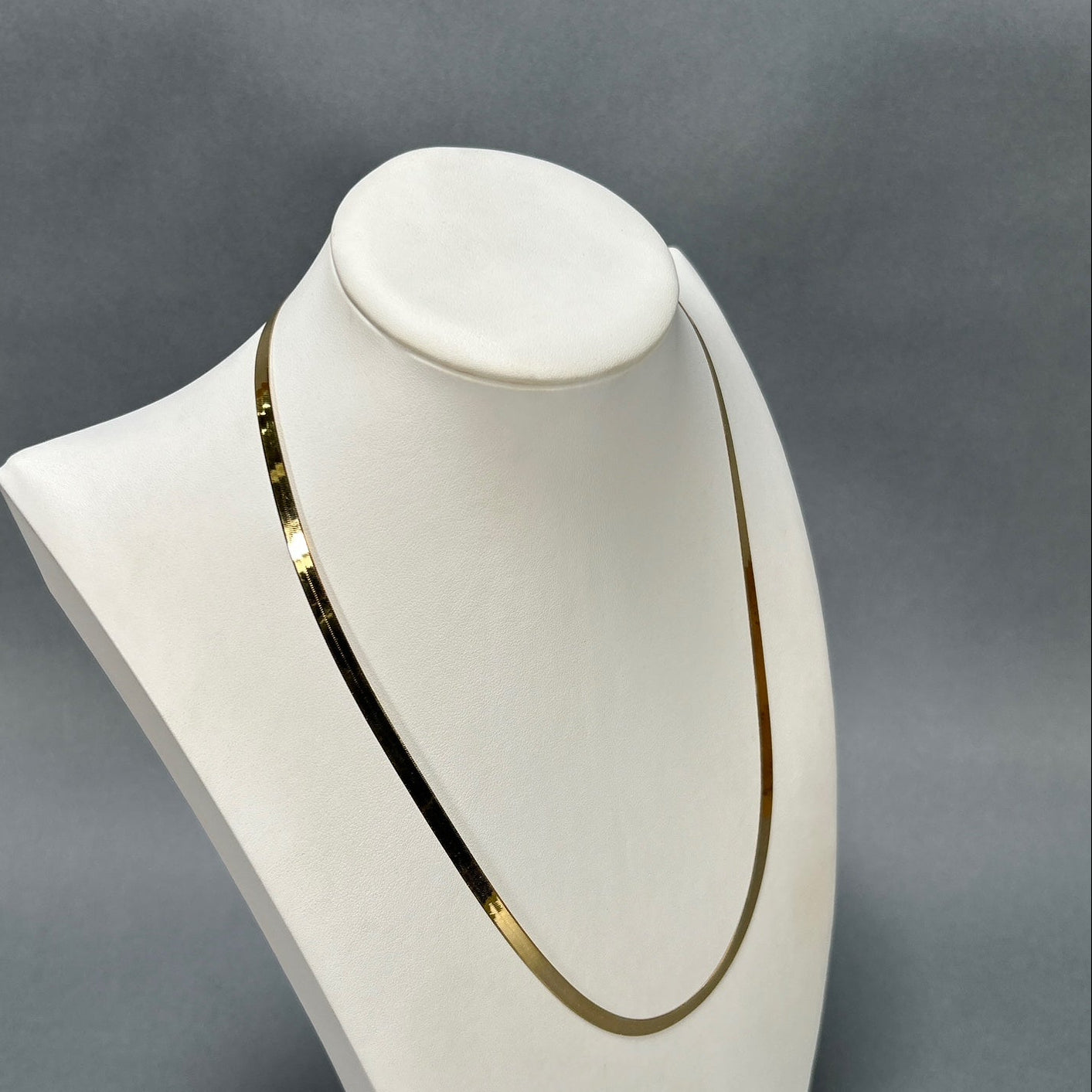 14K Yellow Gold 22" Herringbone Chain; 6.3DWT; 9.9g