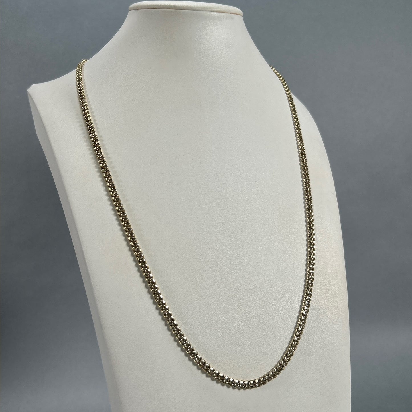 10K Yellow Gold 26" Curb Chain; 15.6g