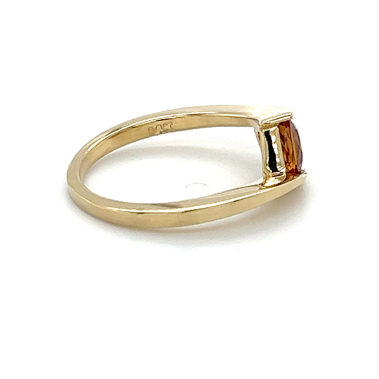 14K Yellow Gold Synthetic Spinel Lady's Ring; 1.6DWT; Size 4.5