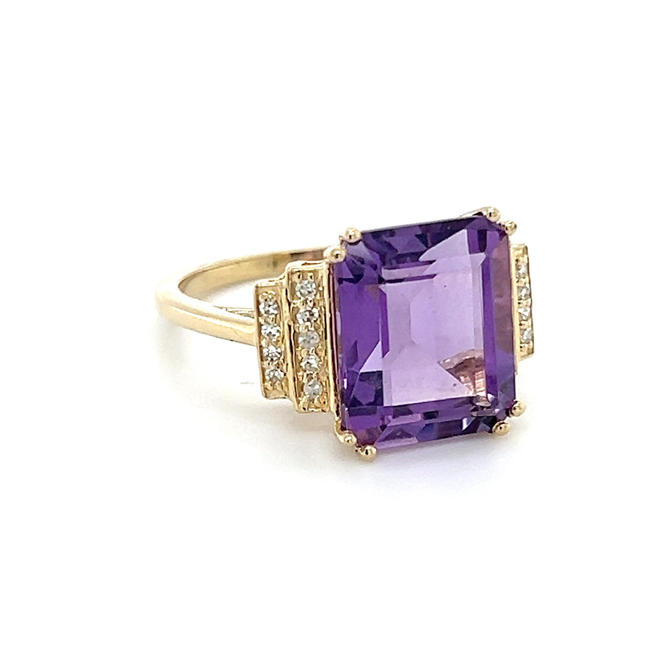 14K Yellow Gold Diamond & Amethyst Lady's Ring; 4.6g; Size 7
