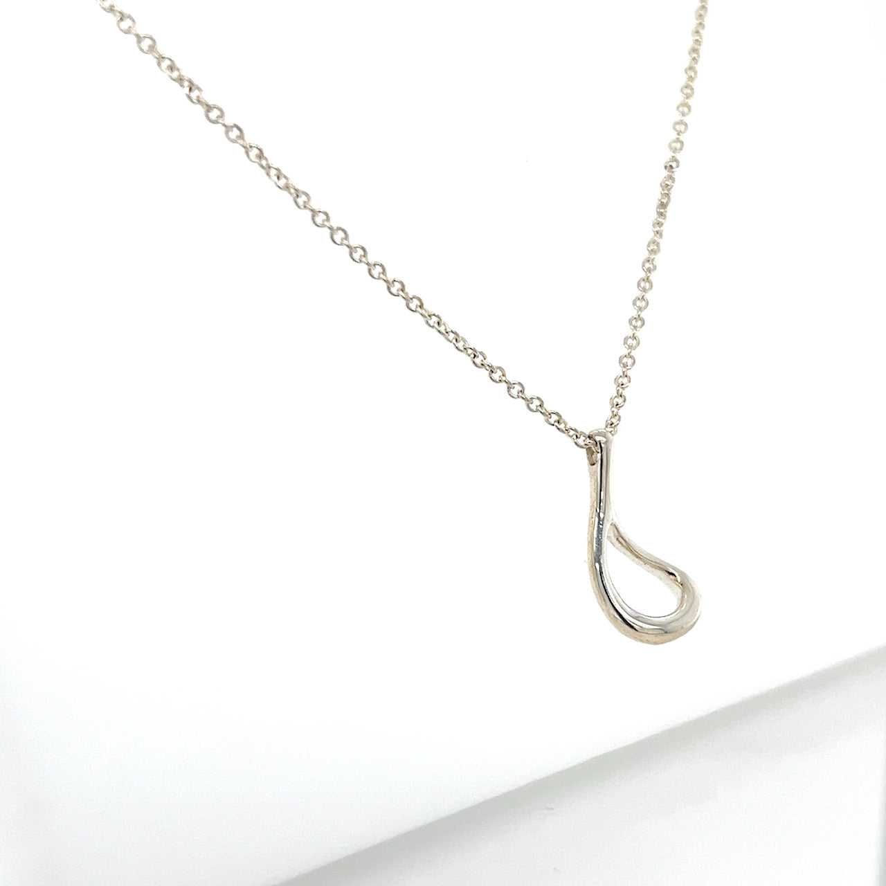 925 Sterling Silver Tiffany & Co. 16" Perreti Open Teardrop Necklace