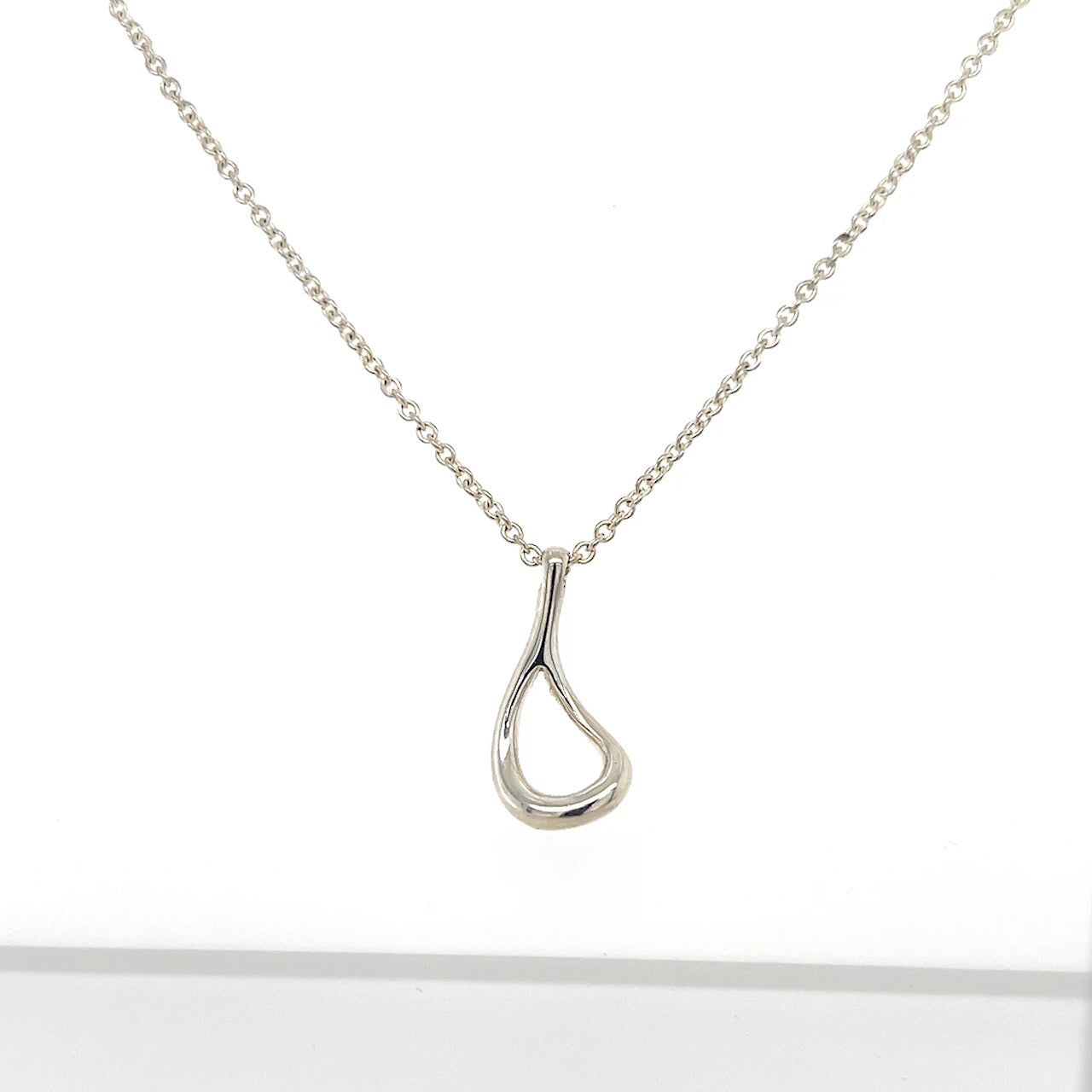 925 Sterling Silver Tiffany & Co. 16" Perreti Open Teardrop Necklace