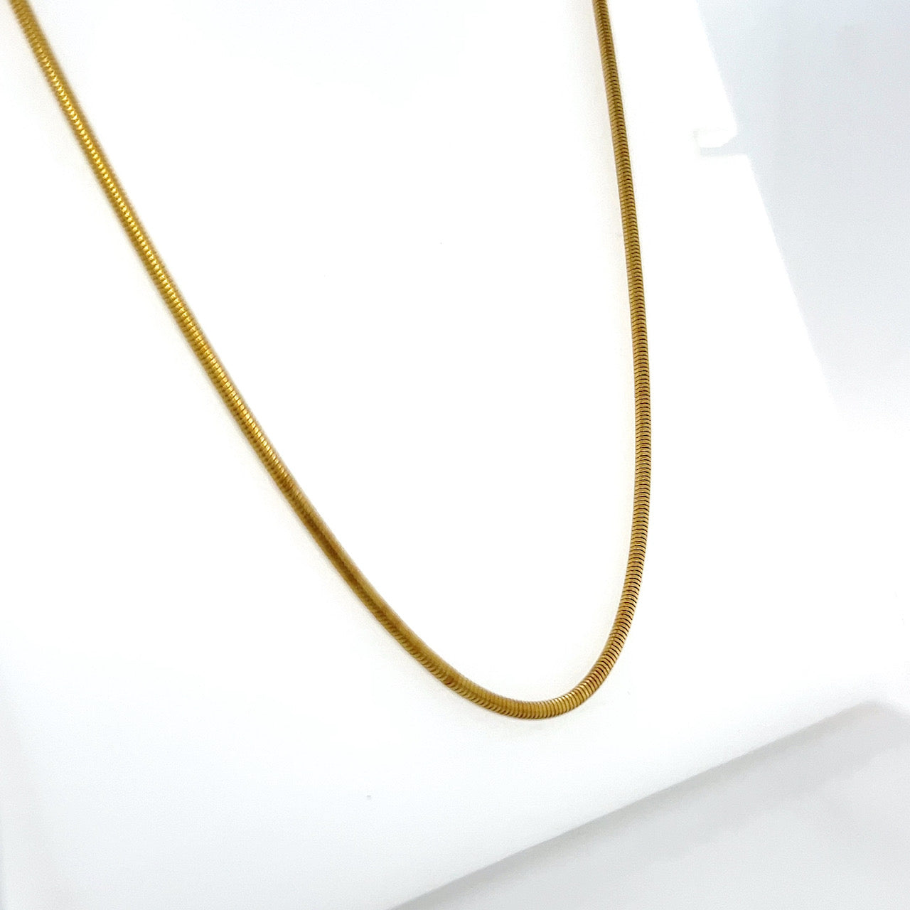 14K Yellow Gold 16.5" Snake Chain Necklace; 7.8g