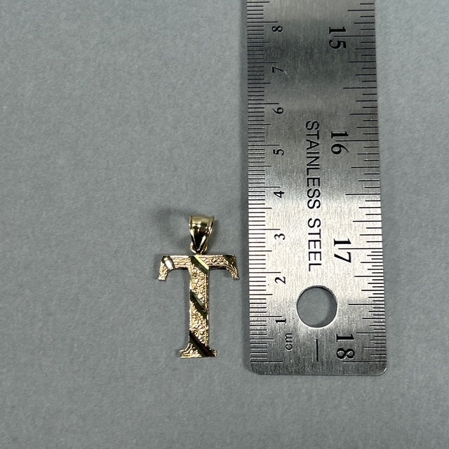 10K Yellow Gold "T" Pendant; 1.4g
