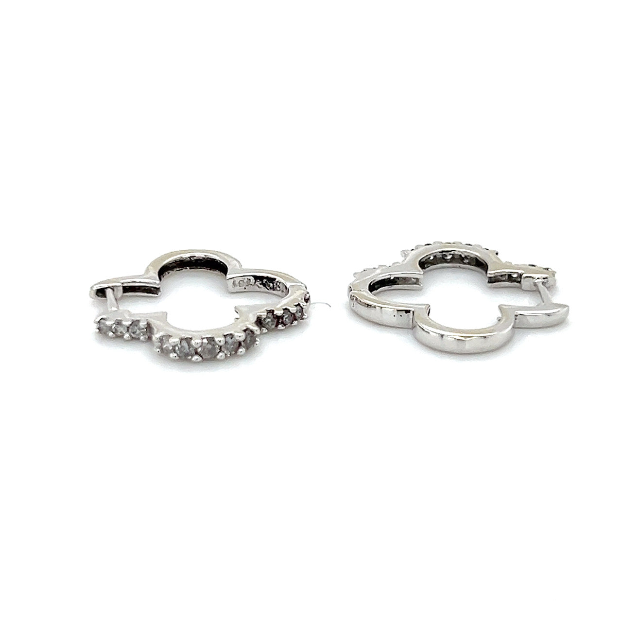 14K White Gold Diamond Earrings; 2.9g; 0.25CTW