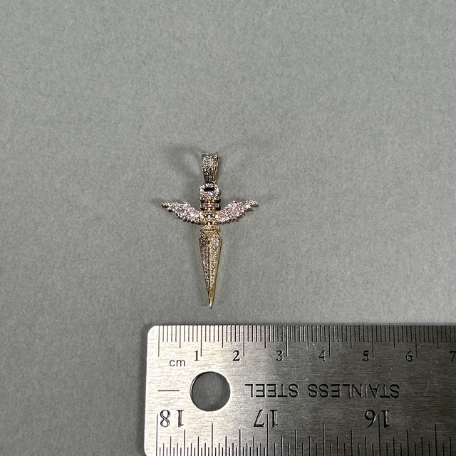 10K Yellow Gold Diamond Pendant; 0.25CTW; 2.9g