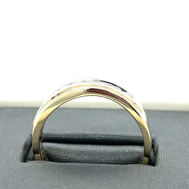 10K Yellow Gold Diamond Gentleman's Ring; 0.2CTW; 3.9g; Size 10