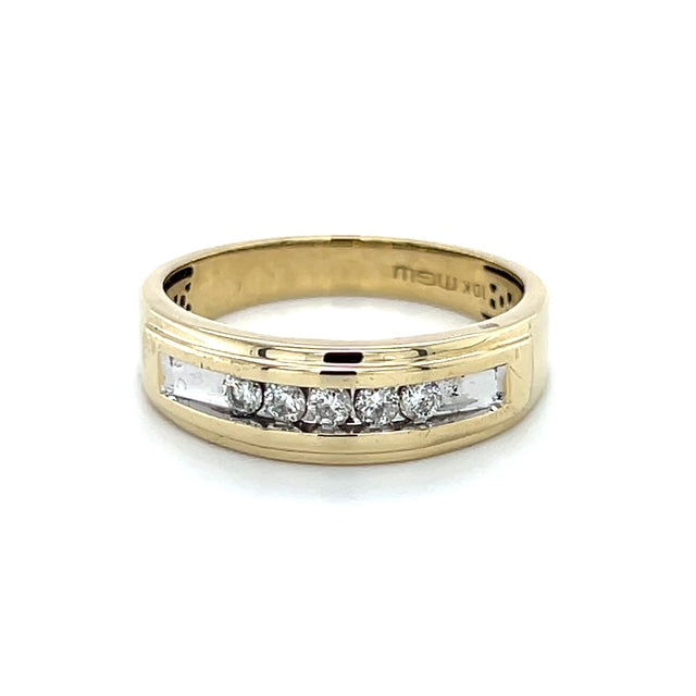 10K Yellow Gold Diamond Gentleman's Ring; 0.2CTW; 3.9g; Size 10