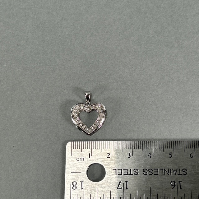 10K White Gold Diamond Heart Pendant; 0.2CTW; 2g