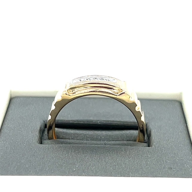 10K Yellow Gold Diamond Gentleman's Ring; 0.03CTW; 3.6g; Size 10