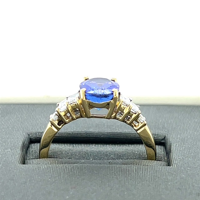 18K Yellow Gold Diamond & Amethyst Lady's Ring; Size 7