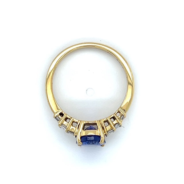 18K Yellow Gold Diamond & Amethyst Lady's Ring; Size 7
