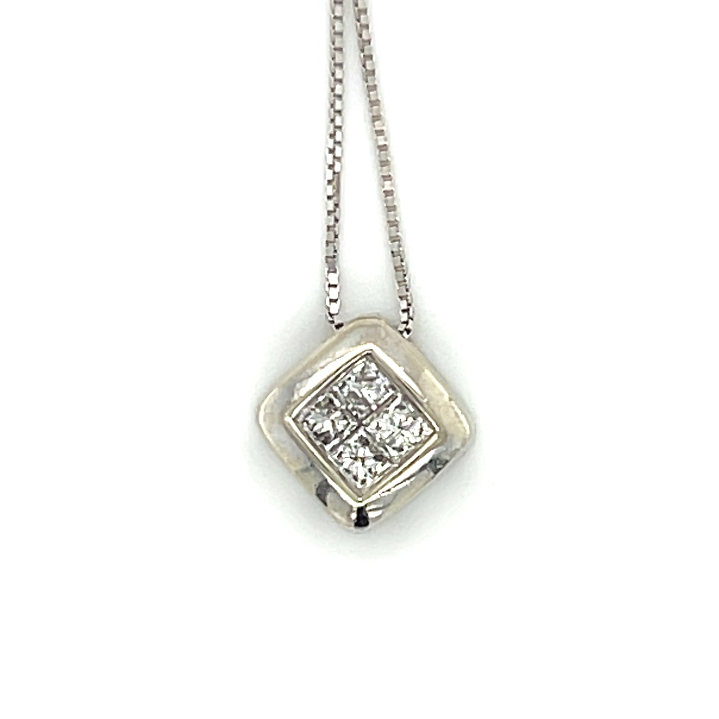 14K White Gold Diamond 18" Necklace; 0.20CTW; 1.3DWT