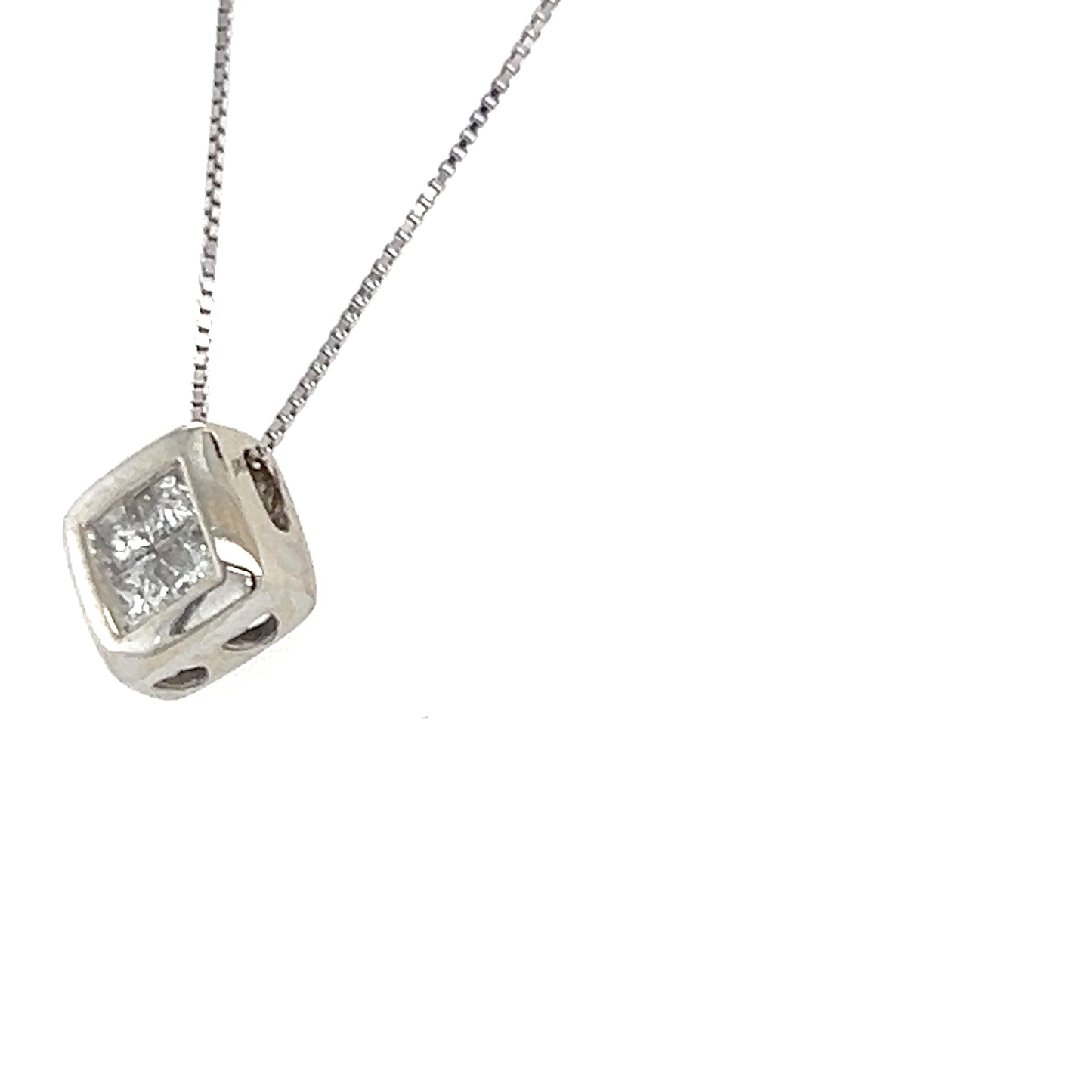 14K White Gold Diamond 18" Necklace; 0.20CTW; 1.3DWT