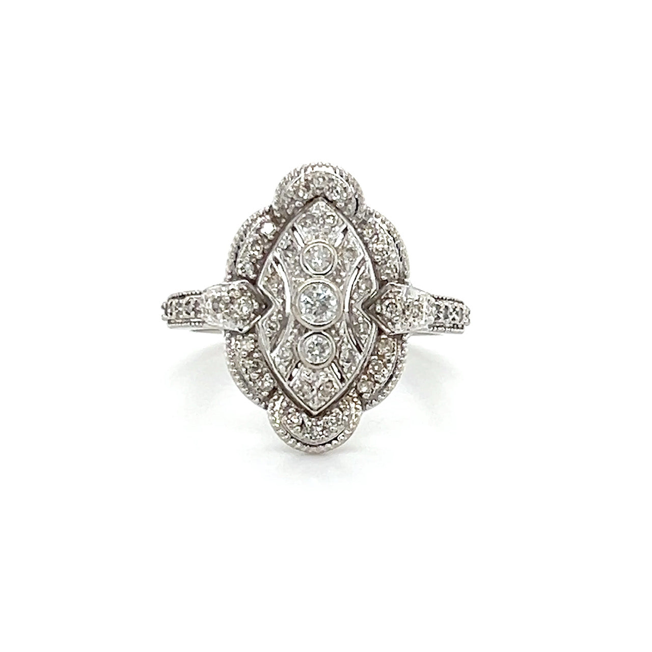 14K White Gold Diamond Lady's Fashion Ring; 0.25CTW; 4.3g; Size 8