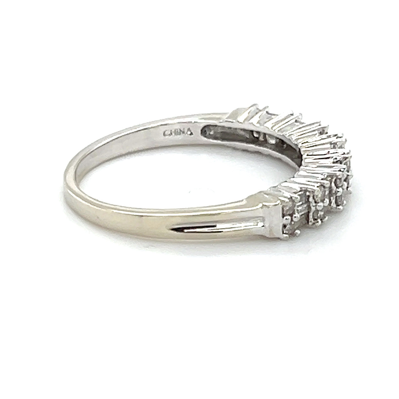 14K White Gold Diamond Lady's Wedding Band; 0.20 CTW; 2.4g; Size 7